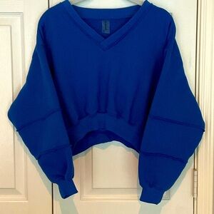 AS Revival Royal Blue Oversized Cropped Sweatshirt 
25.26.08EB